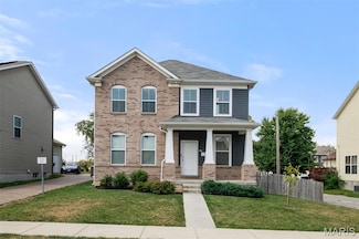 2747 Rutger St, St. Louis, MO 63104