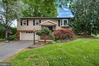 23 Dorchester Dr, Reading, PA 19610