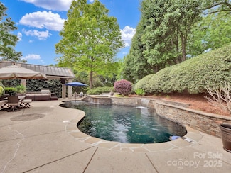 2553 Fallbrook Place NW, Concord, NC 28027