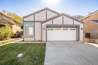 16327 Golden Tree Ave, Fontana, CA 92337