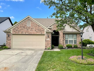 10305 Lakeland Dr, Fishers, IN 46037