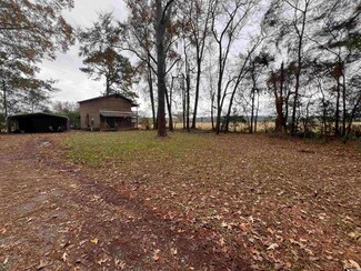 143 Lydia St, Camden, AR 71701