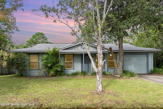 1026 Cloverleaf Ave SE, Palm Bay, FL 32909