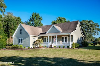 1611 W Queen St, Edenton, NC 27932