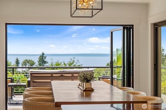 18780 Ridgefield Rd NW, Shoreline, WA 98177