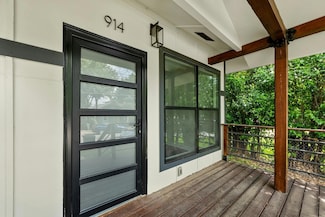 914 E 50th St, Austin, TX 78751
