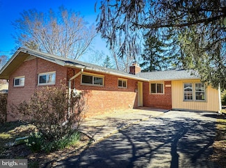 3410 Brookwood Dr, Fairfax, VA 22030