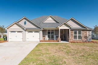3908 Crusader Ct, Valdosta, GA 31605