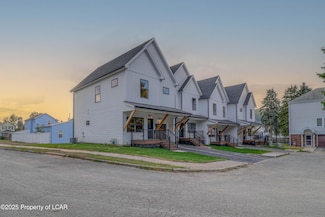 17 Lionel Dr, Swoyersville, PA 18704