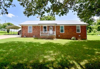 729 Henry Johnson Rd, Alamo, TN 38001