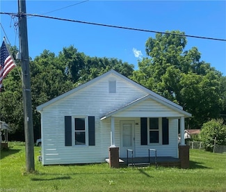 604 E Main St, Cleveland, NC 27013