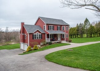 139 Pommogussett Rd, Rutland, MA 01543