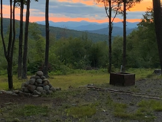 509 Blackberry Ln, Rumford, ME 04276