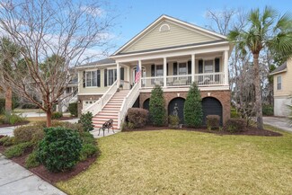 8661 Refuge Point Cir, North Charleston, SC 29420