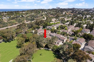 3233 Caminito Eastbluff Unit 23, La Jolla, CA 92037