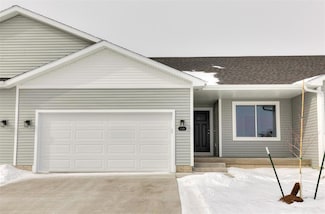 738 Caliburn St, Pleasant Hill, IA 50327