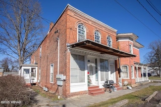 15 E Hill Rd, Covington, PA 16917