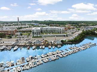 10 Shipyard Dr Unit 517, Hingham, MA 02043