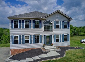 404 Chapeldale Dr, Apollo, PA 15613
