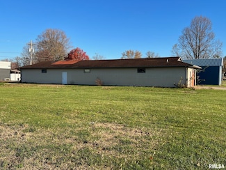 725 N Sangamon St, Lincoln, IL 62656