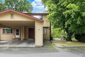 1015 S Abbey Ln, Boise, ID 83705
