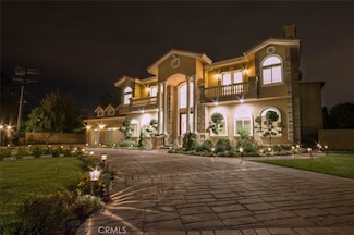 10062 Valley Circle Blvd, Chatsworth, CA 91311