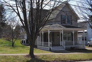 121 N James St, Carthage, NY 13619