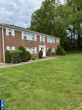 24 Rolling Ridge Rd Unit A, Montvale, NJ 07645