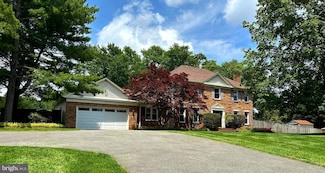 11100 Flora Lee Dr, Fairfax Station, VA 22039