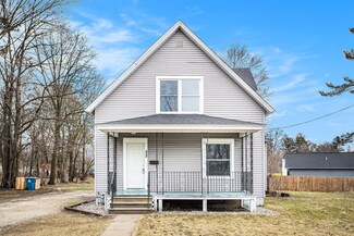 22 Hinman Ave N, Battle Creek, MI 49037