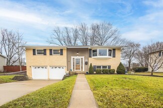 333 N Clark Dr, Palatine, IL 60074
