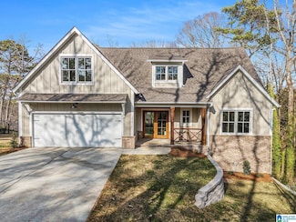 1572 Forest Ridge Rd, Birmingham, AL 35226
