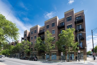 207 E 31st St Unit 2B, Chicago, IL 60616