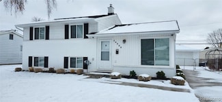 34568 Viceroy Dr, Sterling Heights, MI 48310