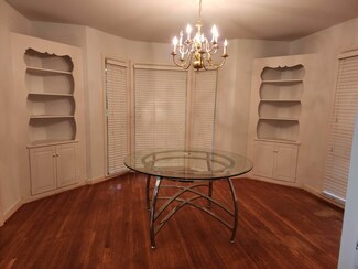 604 Mountain Dr, Birmingham, AL 35206
