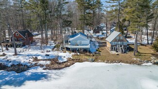 39 Thomas Pond Shore Rd, Casco, ME 04015