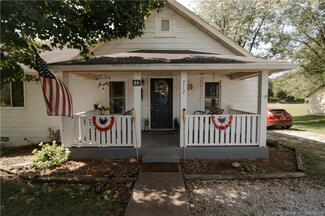 212 Washington Blvd, Salem, IN 47167