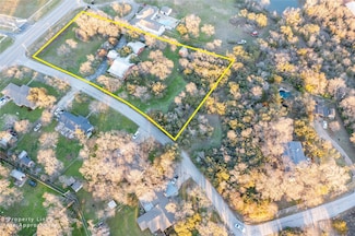103 Live Oak Rd, Lakeside, TX 76108
