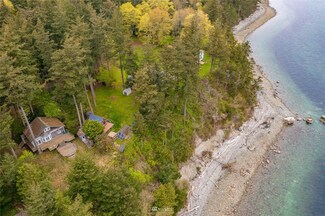 79 Eliza Island, Bellingham, WA 98225