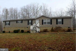12615 Elk Run Rd, Midland, VA 22728