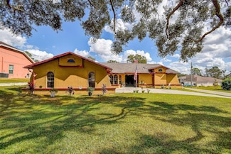 7270 Nightwalker Rd, Weeki Wachee, FL 34613