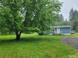 120 & 122 Wennassee Loop, Silver Creek, WA 98585