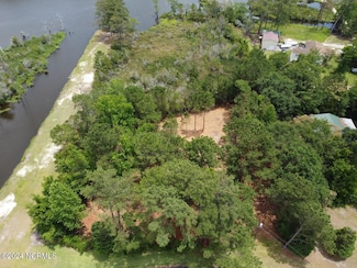 200 Shepherds Landing Rd, Washington, NC 27889