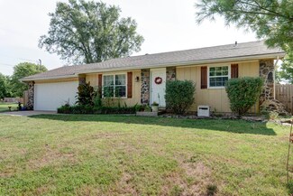 3844 S Geri Ave, Springfield, MO 65807