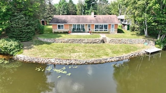 1084 Vlach Rd, Eagle River, WI 54521