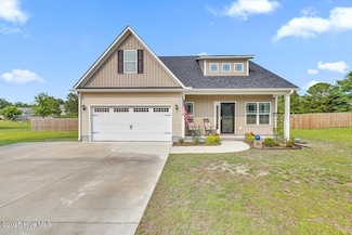 122 Derby Ln, Hampstead, NC 28443