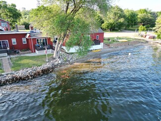 23305 Unit #7 N Lakeshore Dr, Long Beach, MN 56334