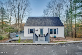 4004 Lakeland Dr, Kingsport, TN 37664