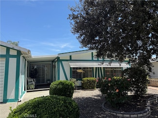 1104 Ribbonwood Ct, Hemet, CA 92545