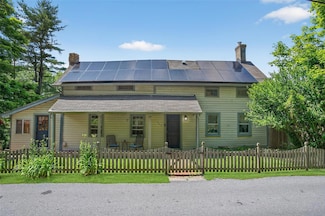 212 Sugarloaf Mountain Rd, Chester, NY 10918